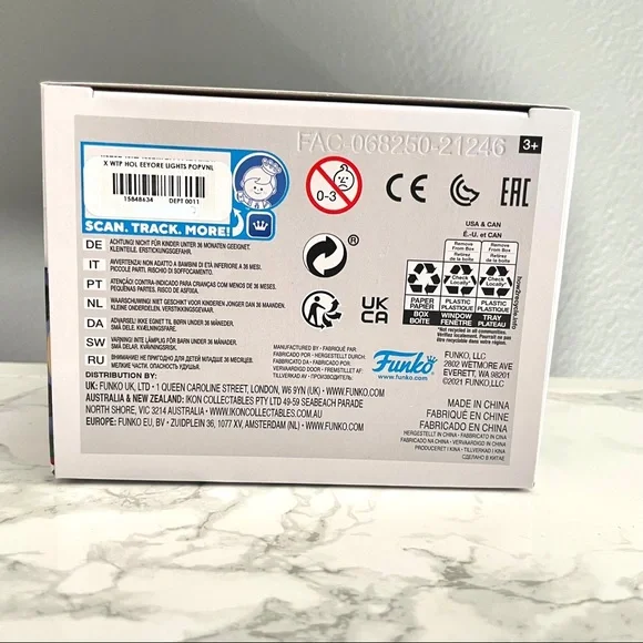 NEW Christmas Eeyore Winnie the Pooh Hot Topic Exclusive - Picture 5 of 6